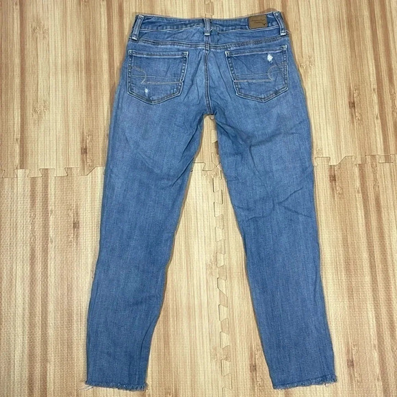 American Eagle Distressed Stretch Jegging Women's Size 2 - Picture 2 of 9